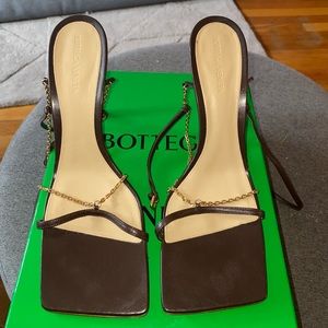 Bottega Veneta Brown Sandal w/ Gold Chain